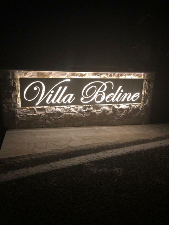Villa Beline Direct Aan Zee, Verwarmd Zwembad En Sauna Трибани-Крушчица Екстериор снимка